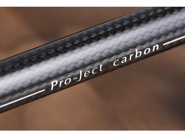 Pro-Ject Debut Carbon DC - hvit DEMOVARE Platespiller med Ortofon 2M Red pickup