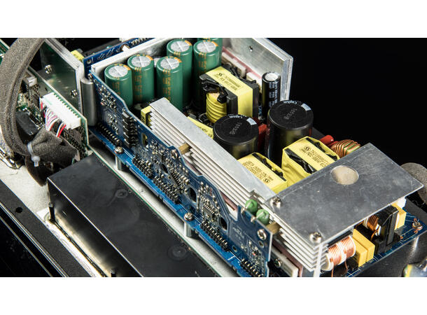 SVS SB16-Ultra - Pianosort Referanse subwoofer