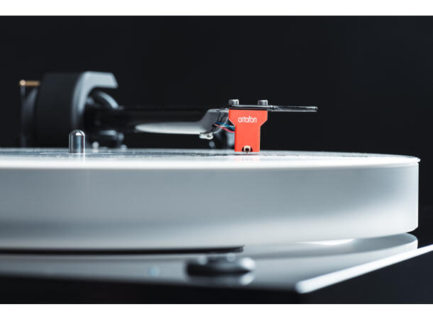 Pro-Ject X2 B platespiller - sort Ortofon Quintet Red MC pickup