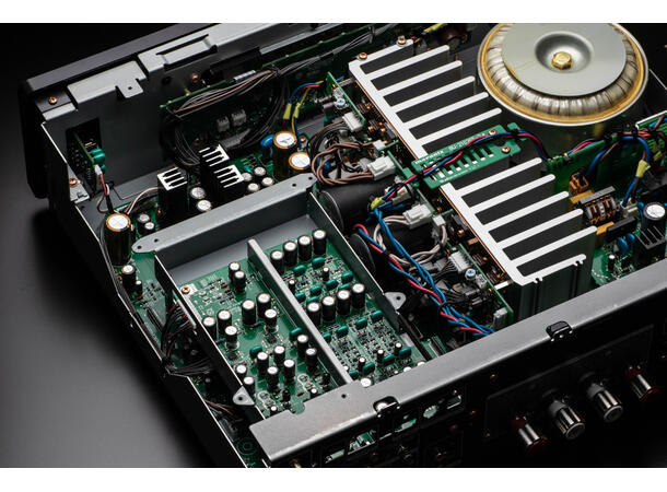 Marantz Model 40n - Sort Integrert forsterker med innebygget HEOS 