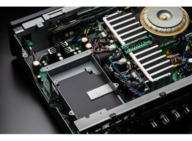 Marantz Model 40n - Sort Integrert forsterker med innebygget HEOS 