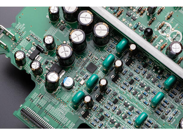 Marantz Model 40n - Sort Integrertforsterker med innebygget HEOS