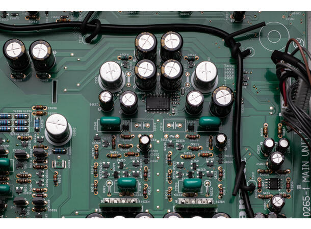 Marantz Model 40n - Sort Integrertforsterker med innebygget HEOS