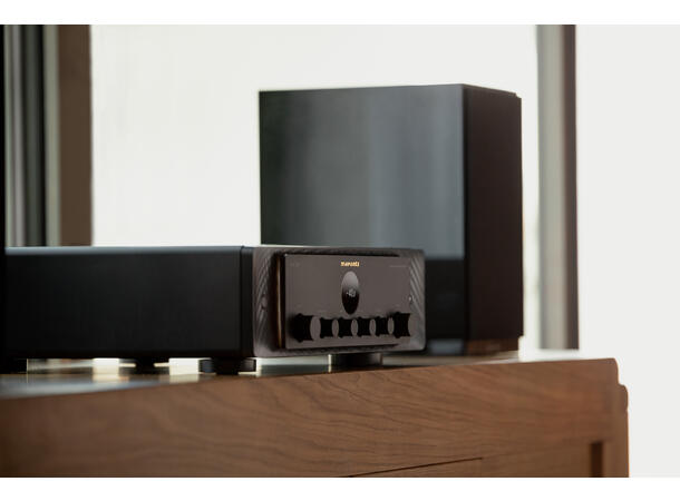 Marantz Model 40n - Sort Integrertforsterker med innebygget HEOS