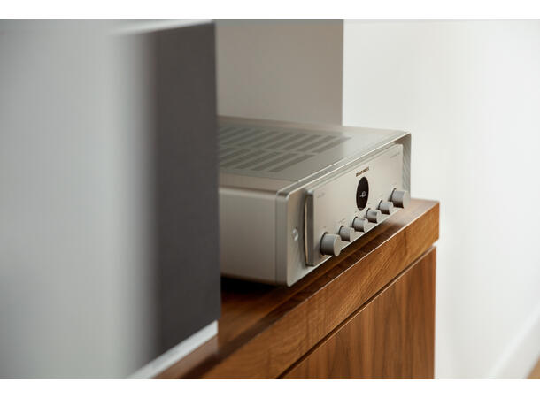 Marantz Model 40n - Sølvgull Integrertforsterker med innebygget HEOS