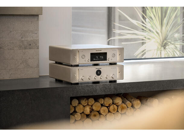 Marantz Model 40n - Sølvgull Integrertforsterker med innebygget HEOS