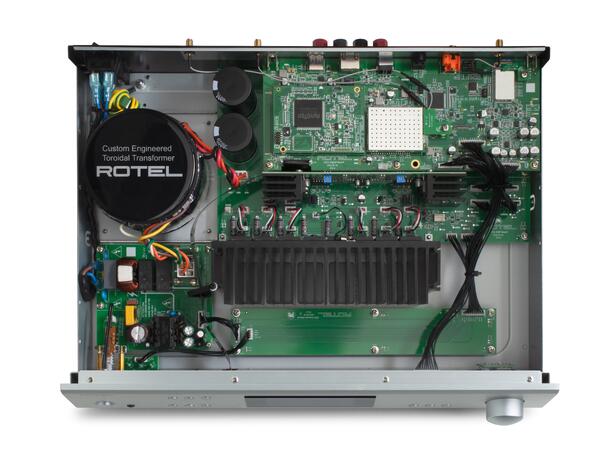 Rotel S14 - Sølv Integrert strømmeforsterker 