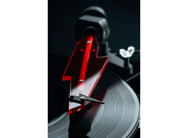 Pro-Ject AC/DC Turntable AC/DC platespiller - art collection