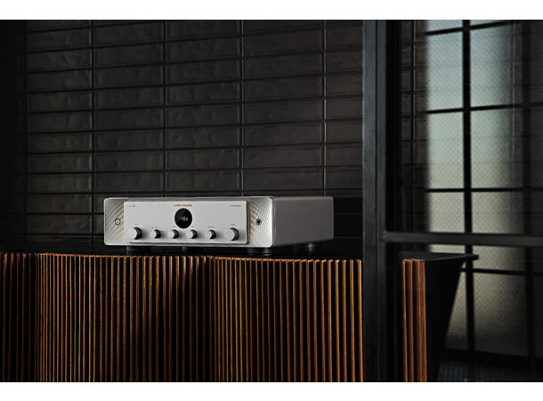 Marantz Model 30 - Sølv Integrertforsterker