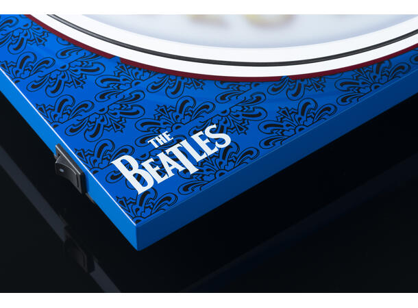 Pro-Ject Essential lll - Beatles Art collection platespiller- Sgt Pepper 