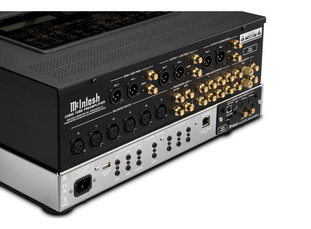 McIntosh C2800 forforsterker