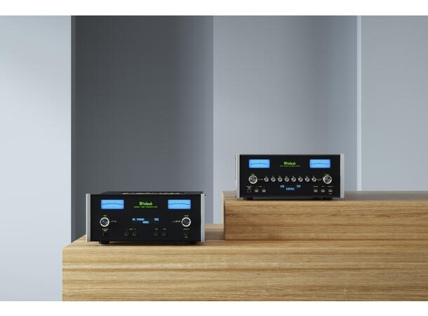 McIntosh C2800 forforsterker