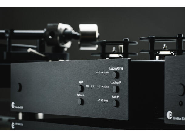 Pro-Ject Tube Box S3 B - sort Balansert RIAA-trinn med rør - MM/MC