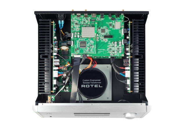 Rotel RAS-5000 - Sort Strømmeforsterker