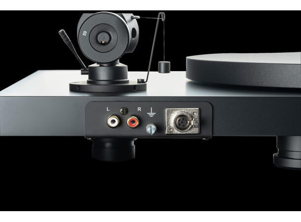 Pro-Ject Debut PRO S Balanced - sort Pick it S2 C pickup 