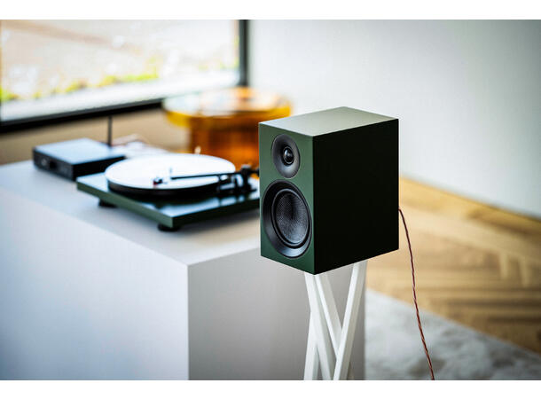 Pro-Ject Speaker Box 5 E Carbon - grønn Kompakthøyttaler - par