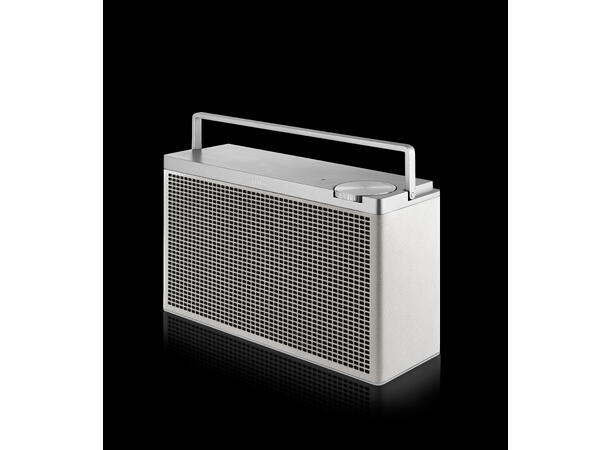 Geneva Touring M - Hvit DEMOVARE Portabel bluetoothhøyttaler