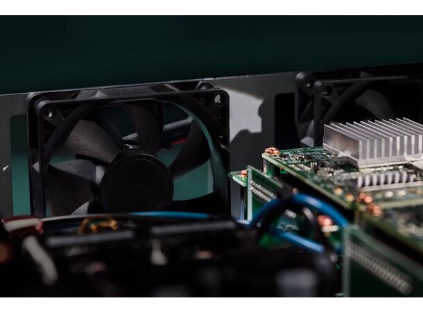 Marantz Model M4 Trådløs distribusjonsforsterker