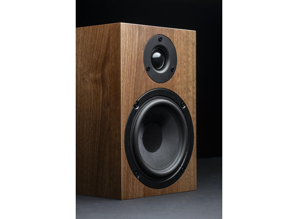 Pro-Ject Speaker Box 5 E - valnøtt Kompakthøyttaler - par