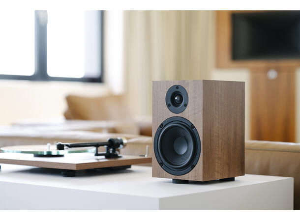 Pro-Ject Speaker Box 5 E - valnøtt Kompakthøyttaler - par 
