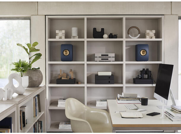 KEF LS50 Meta - kongeblå B-vare Stativhøyttaler
