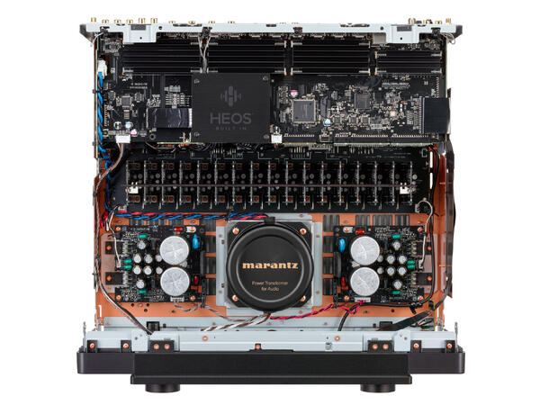 Marantz AV 20 - sort AV-prosessor i referanseklassen