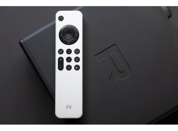 Rotel DX-3 - sølv Hodetelefonforsterker 