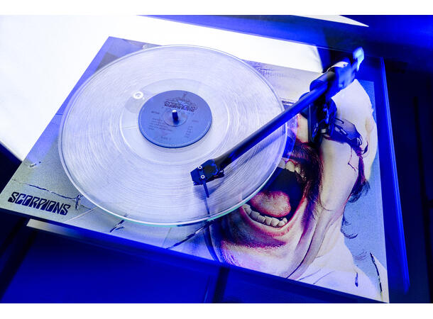 Pro-Ject Scorpions Turntable Art collection platespiller - Scorpions 