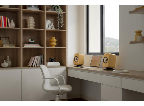 KEF LSX II - amber haze Klasseledende aktiv høyttaler