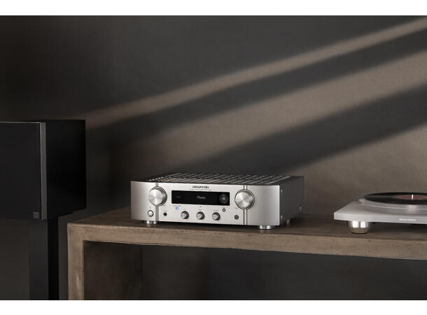 Marantz PM7000N Sølvgull Nettverksforsterker