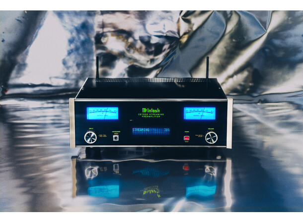 McIntosh CS7500 Forforsterker med innebygget strømming 