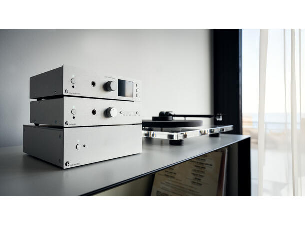 Pro-Ject Pre Box S3 - sølv Kompakt alt-i-ett forforsterker 