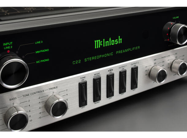 McIntosh C22 forforsterker