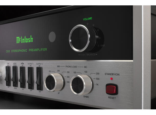 McIntosh C22 forforsterker 