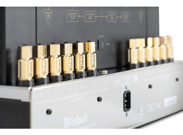 McIntosh MC901 Hybrid monoblokk, Rør og Transistor