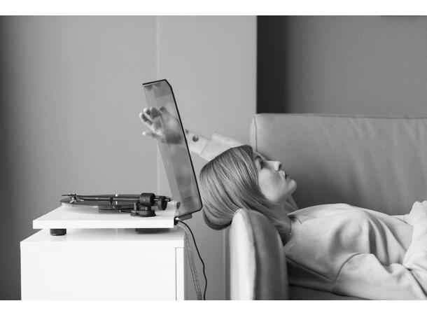 Pro-Ject T1 BT (OM5e) - hvit Platespiller med Riaa og Bluetooth
