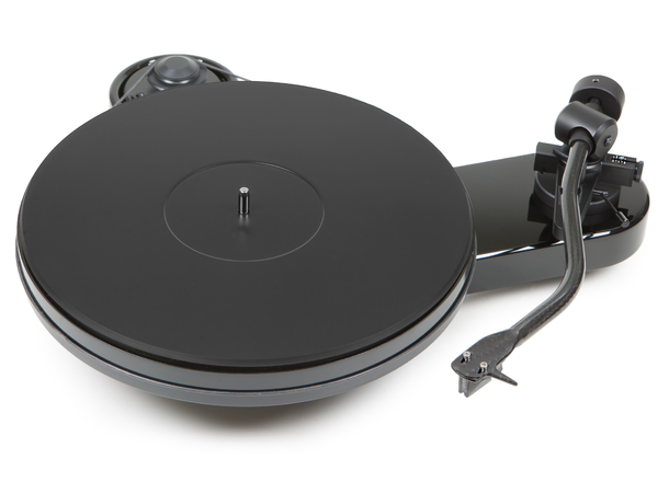 Pro-Ject RPM 3 Carbon Platespiller med 2M Silver pickup 