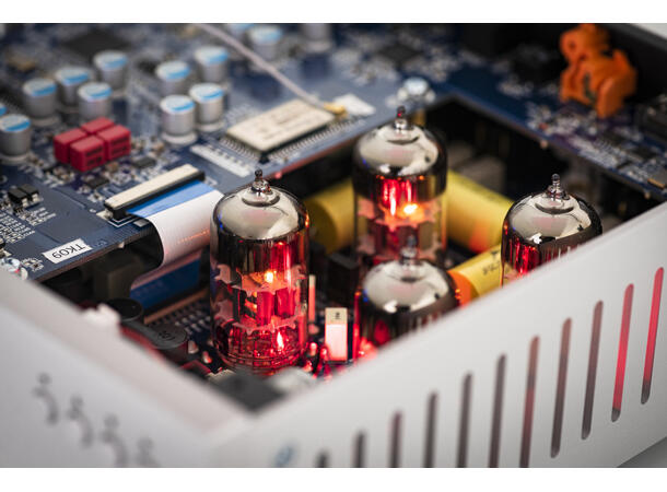 Pro-Ject Pre Box RS2 Digital - sølv Kompakt Forforsterker med DAC 