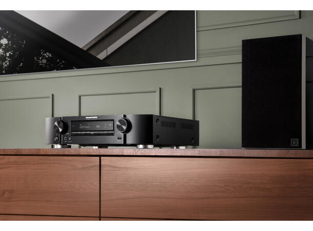 Marantz NR1711 - Sort 7.2Ch 8K AV Receiver med HEOS