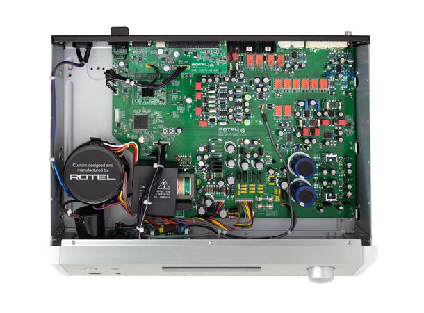 Rotel RC-1572 MKII - Sort Stereo forforsterker