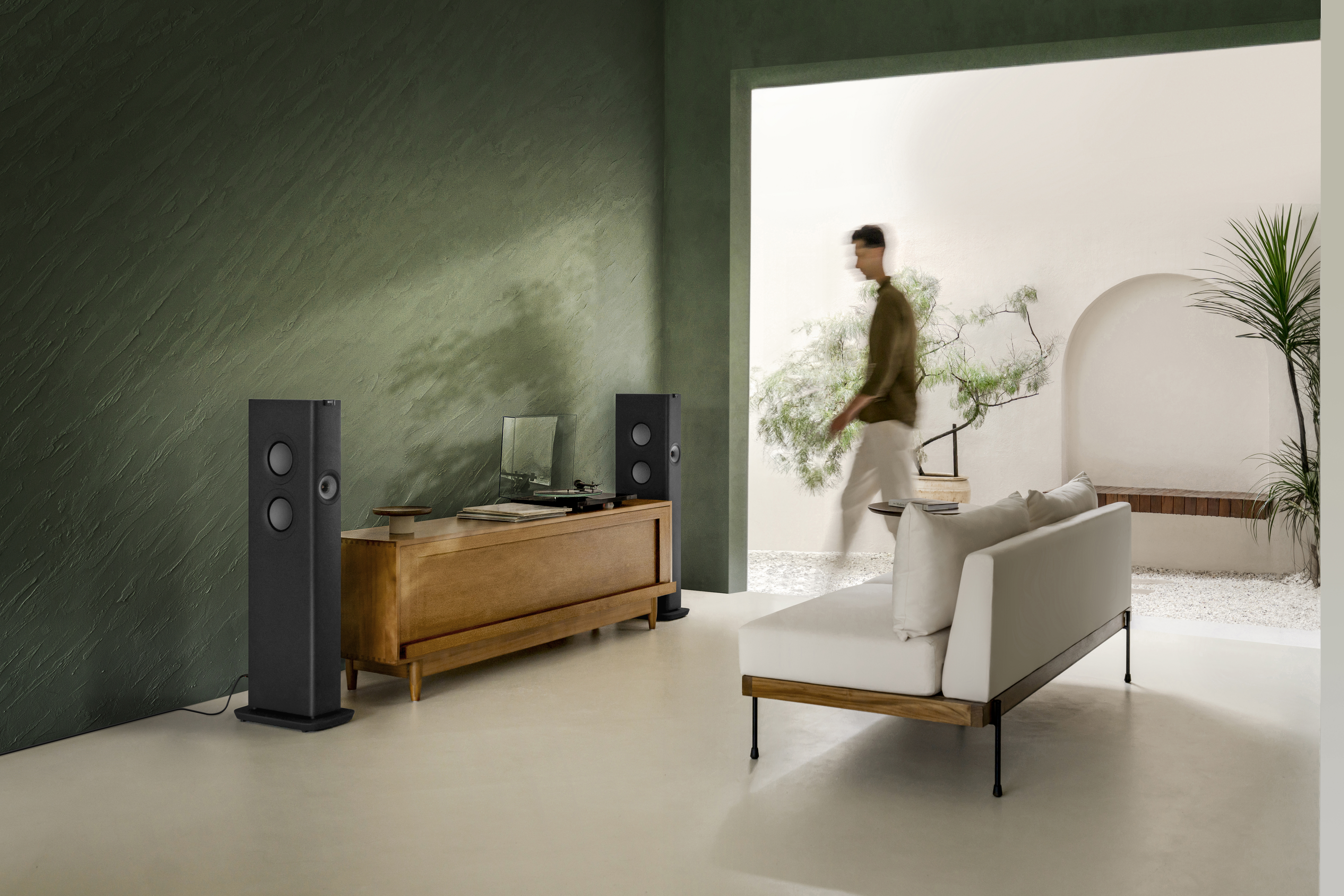 KEF LS60 Wireless i stue
