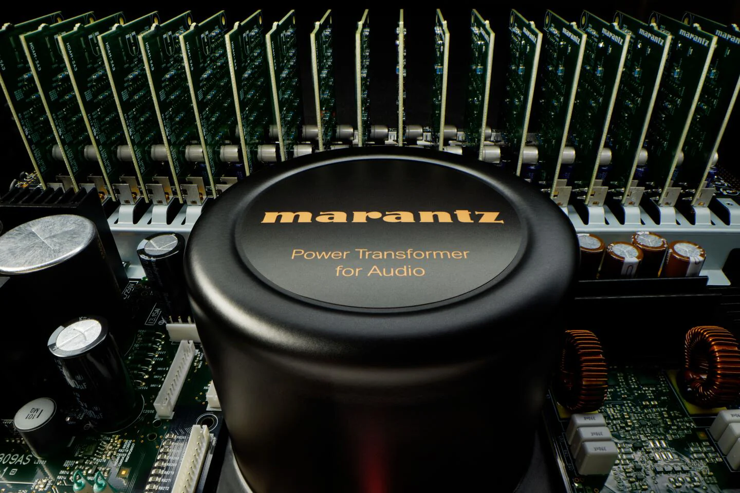 Marantz AMP 10 – lifestyle