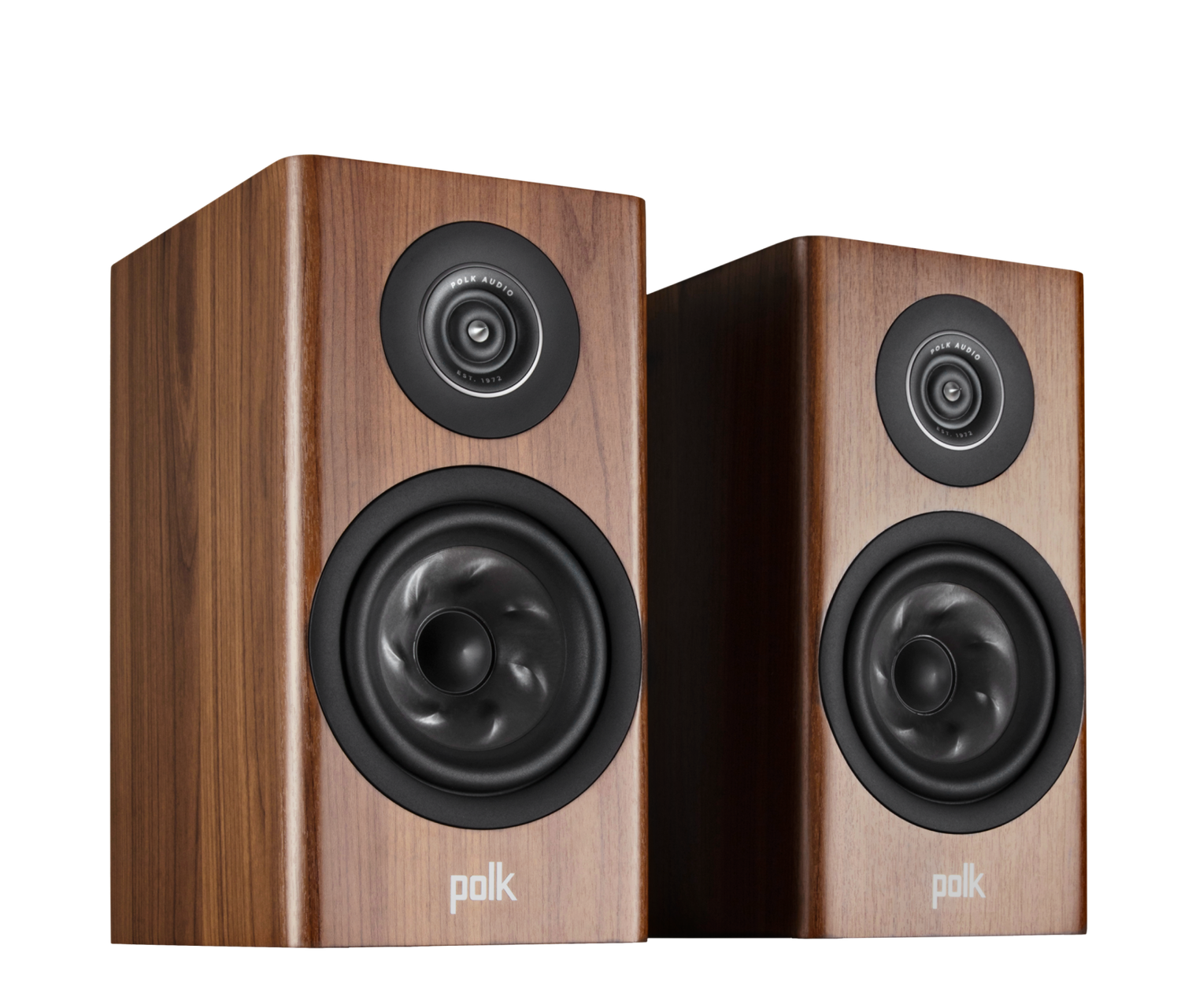 Polk Reserve R100 i valnøttfinish, vist som par uten frontgriller